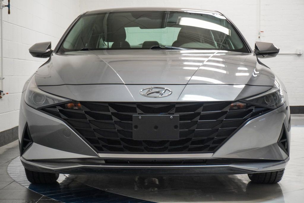 Used 2022 Hyundai Elantra SEL image 33