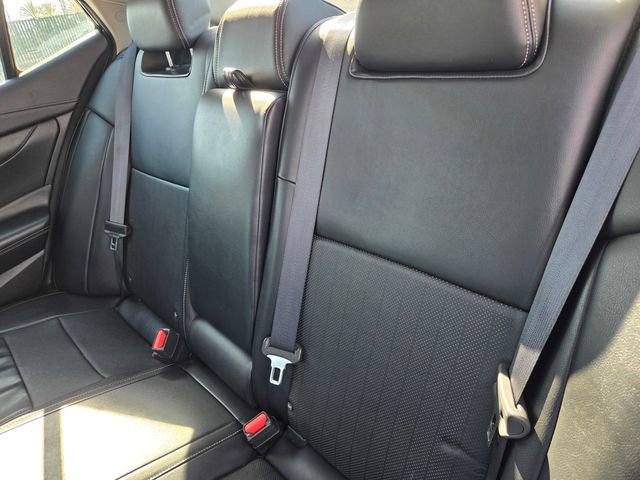 Used 2023 Nissan Maxima SV w/ Floor Mat Group FWD image 11