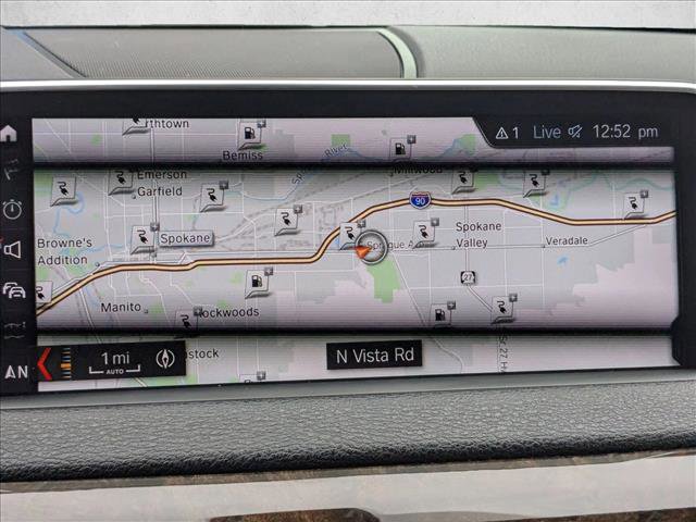 Used 2018 BMW X5 xDrive40e w/ Driving Assistance Package image 16