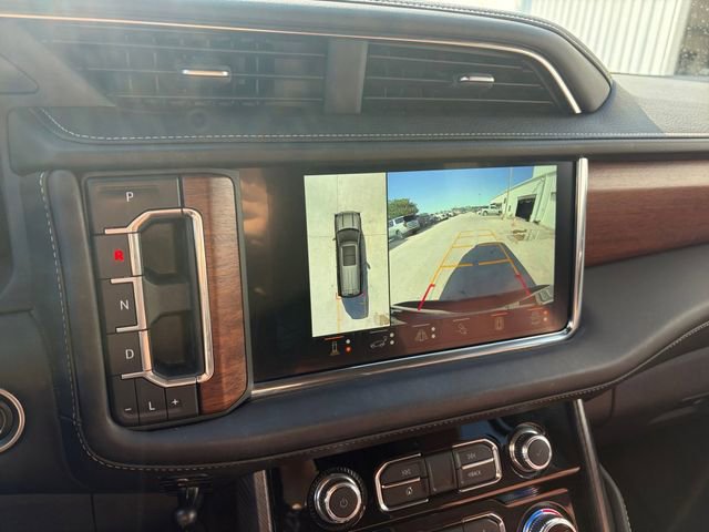 Used 2023 GMC Yukon Denali Ultimate AWD/4WD image 11