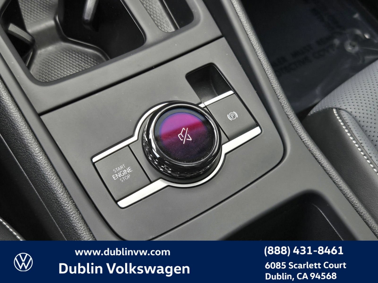 Certified 2026 Volkswagen Tiguan SE AWD/4WD image 19