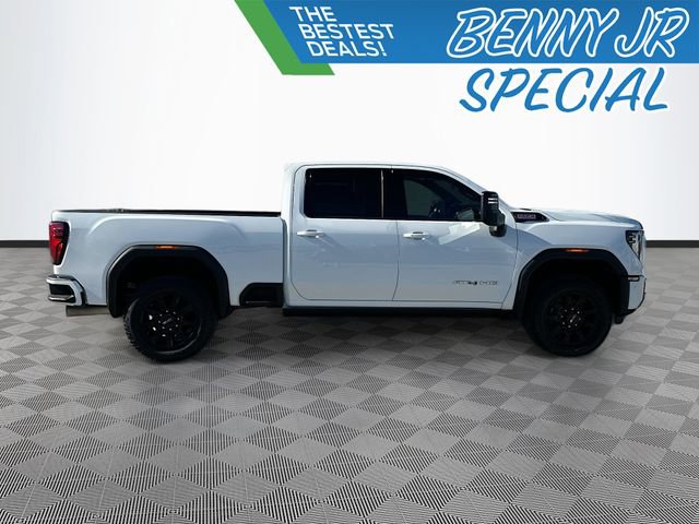 Used 2025 GMC Sierra 2500 AT4 w/ AT4 Premium Plus Package image 4