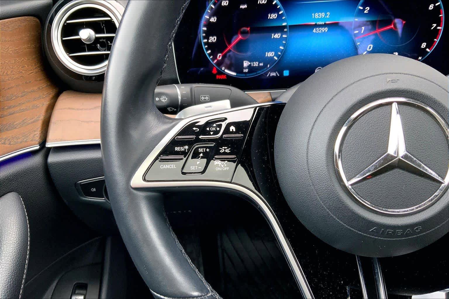 Certified 2021 Mercedes-Benz E 350 4MATIC Sedan image 24
