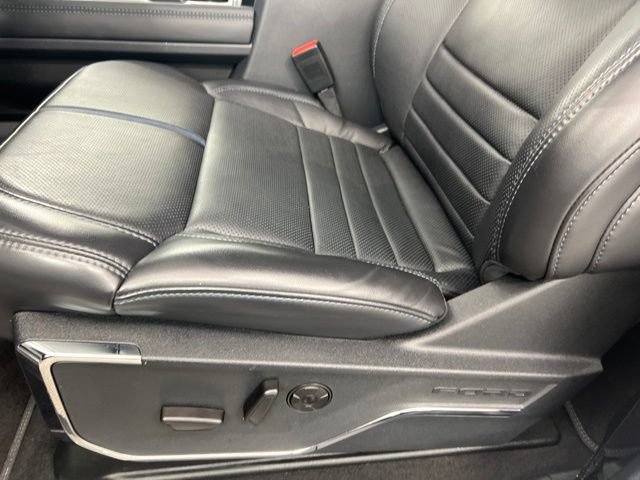 Used 2025 Ford F350 Platinum AWD/4WD image 14