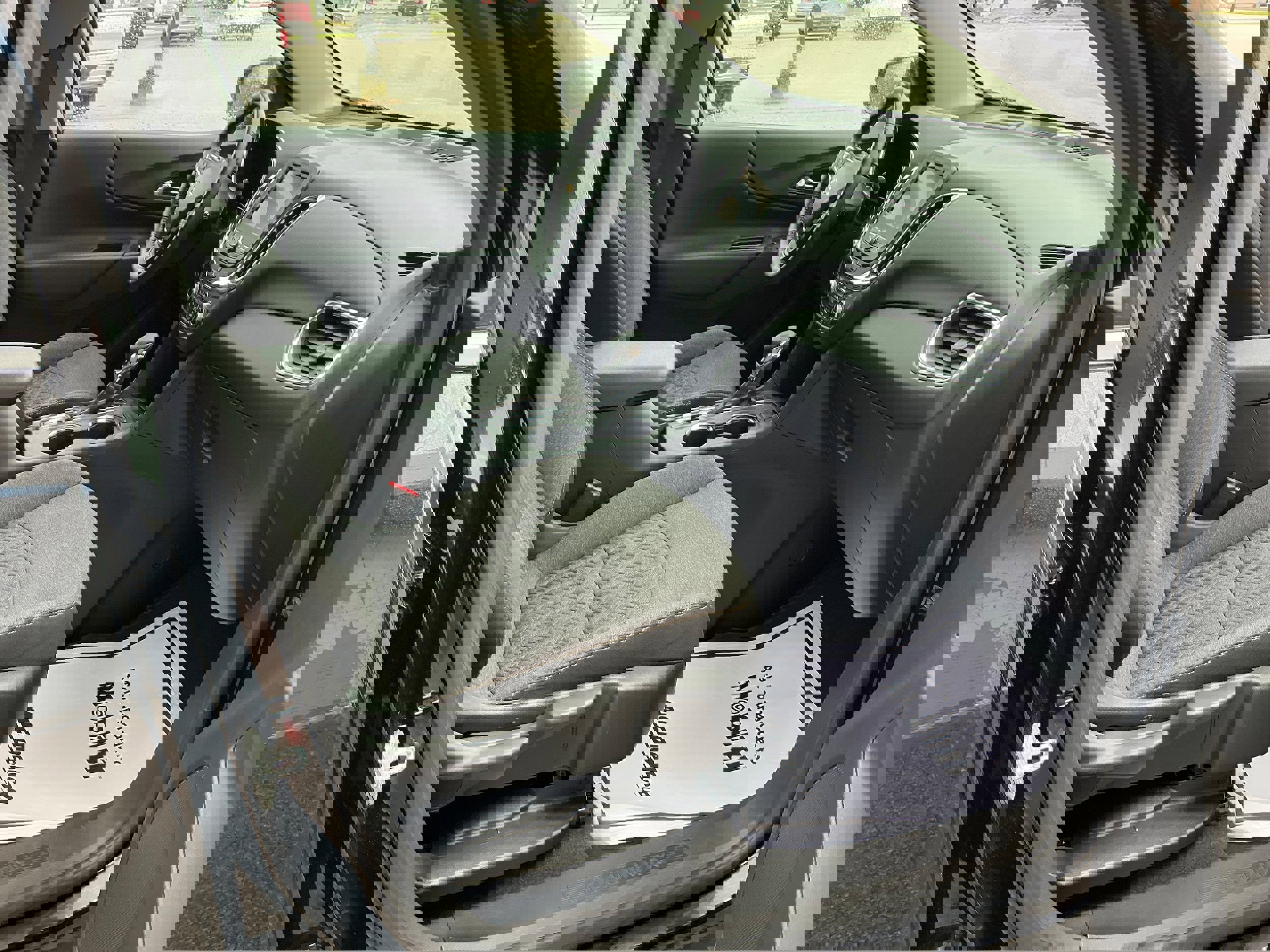 Certified 2022 Chevrolet Equinox LT image 12