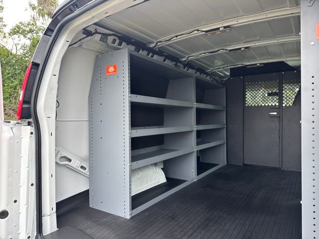 New 2025 Chevrolet Express 2500 Work Van 3D Cargo Van w/ Driver Convenience Package RWD image 12