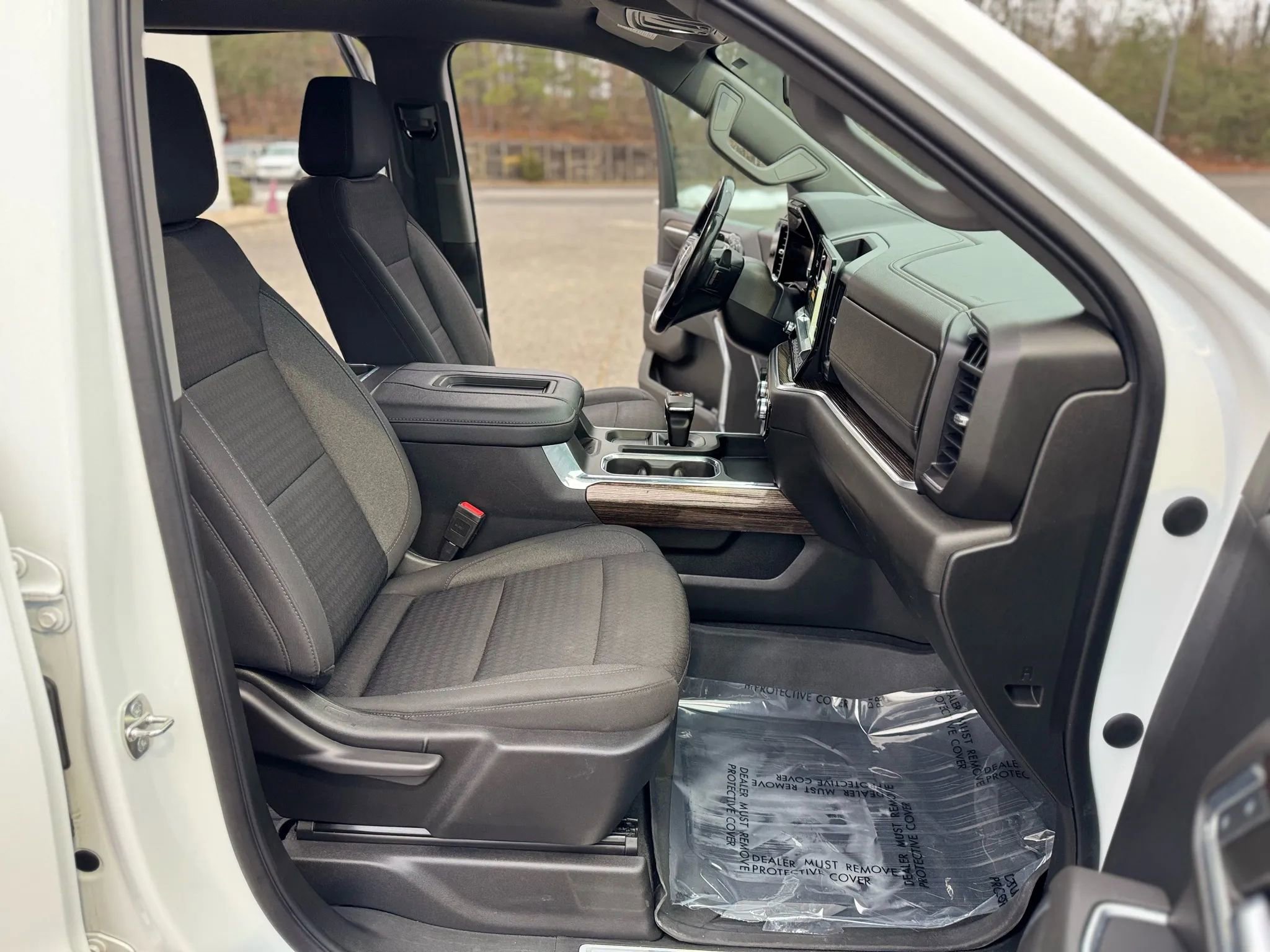 Used 2022 GMC Sierra 1500 Elevation w/ LPO, Elevation Black Package image 24