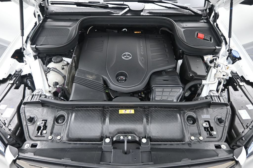 New 2026 Mercedes-Benz GLS 450 4MATIC image 26