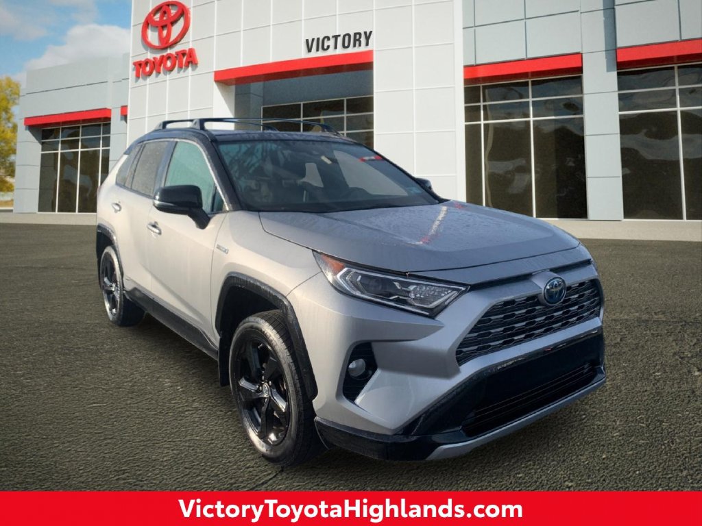Used 2019 Toyota RAV4 XSE w/ Carpet Mat Package