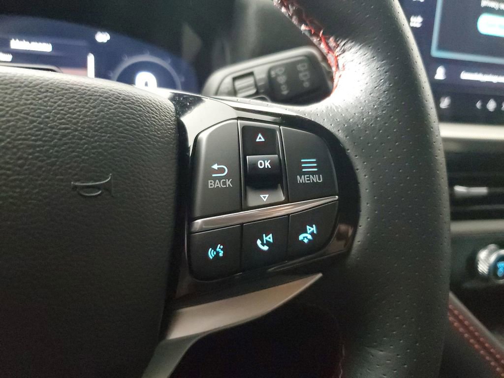 Used 2025 Ford Explorer ST image 26