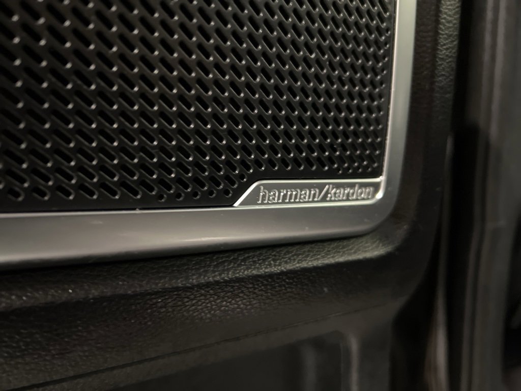 Used 2020 Kia Telluride SX image 34