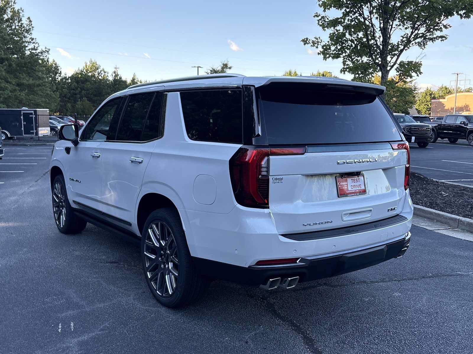 New 2027 GMC Yukon Denali Ultimate AWD/4WD image 18