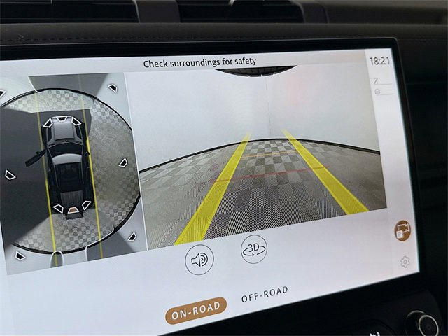 New 2026 Land Rover Defender 110 X-Dynamic SE image 17