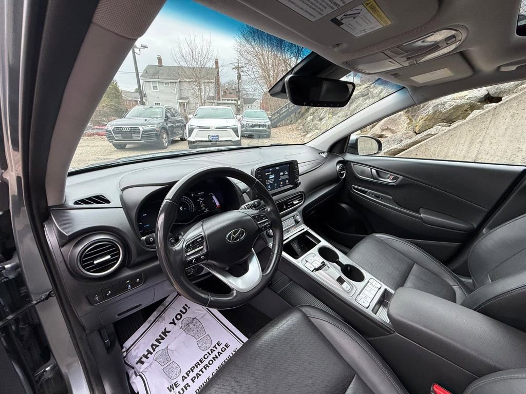 Used 2020 Hyundai Kona Limited w/ Cargo Package image 15