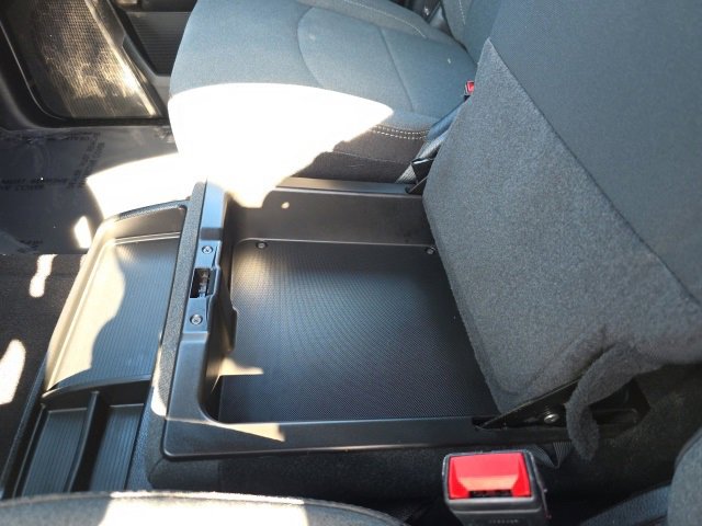 Used 2024 RAM 2500 Big Horn w/ Safety Group image 37