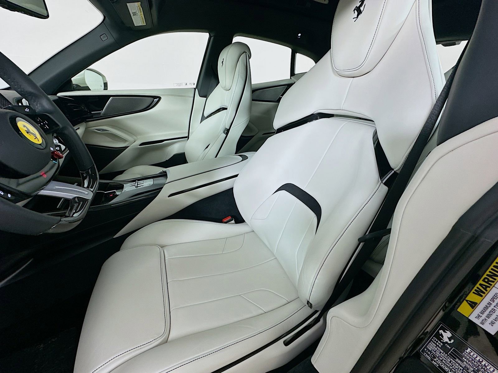 Used 2025 Ferrari Purosangue AWD/4WD image 27