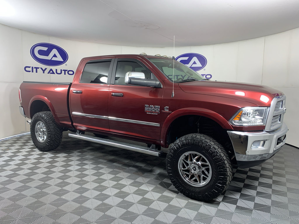 Used 2018 RAM 2500 Laramie AWD/4WD image 1