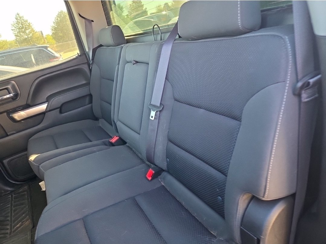 Used 2016 Chevrolet Silverado 2500 LT w/ LT Convenience Package AWD/4WD image 11