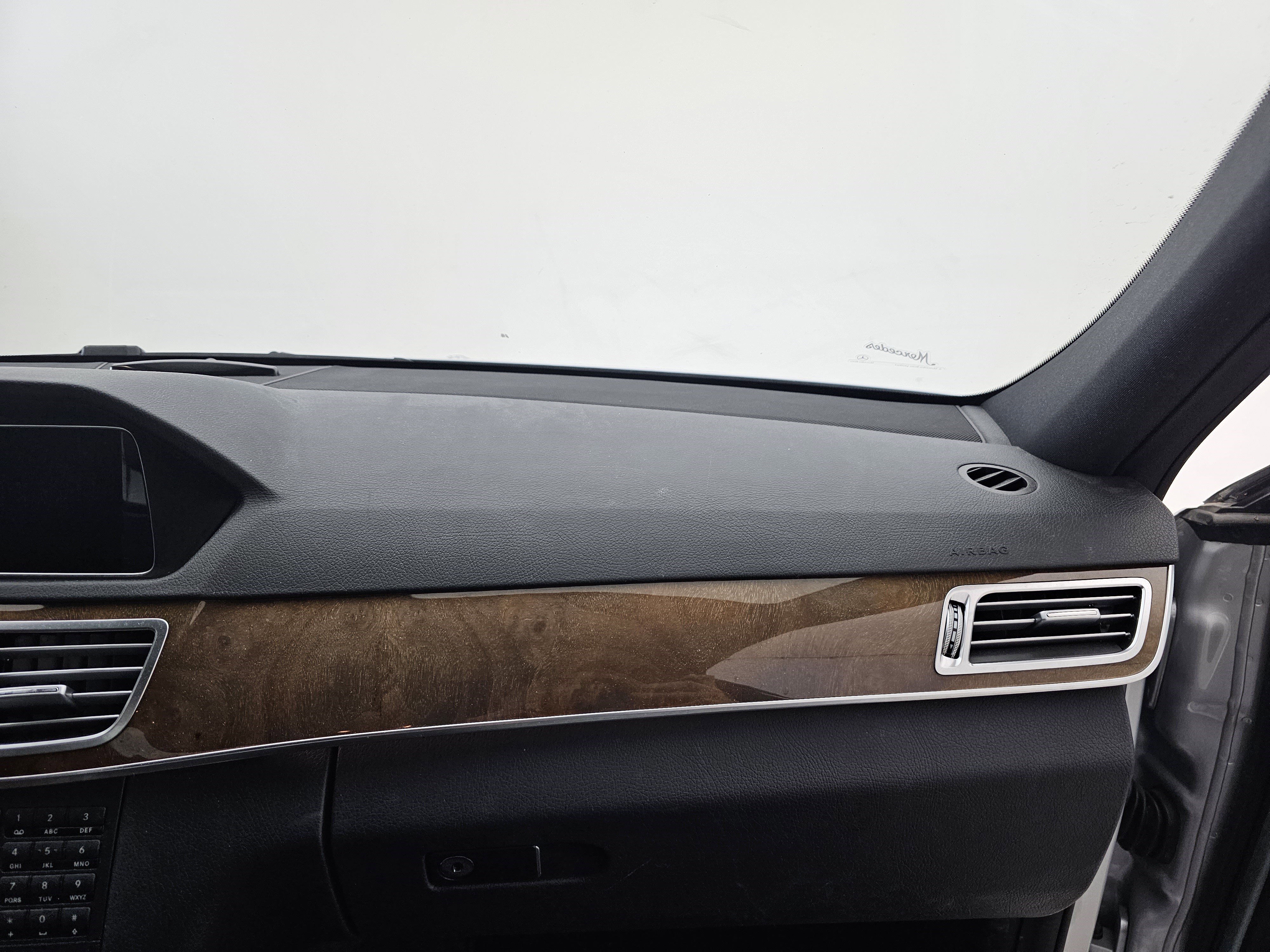 Used 2014 Mercedes-Benz E 250 BlueTEC 4MATIC Sedan image 11