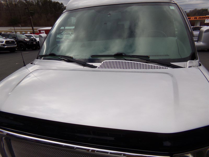 Used 2013 GMC Savana 2500 Extended image 14