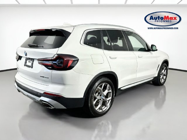Used 2024 BMW X3 xDrive30i AWD/4WD image 2