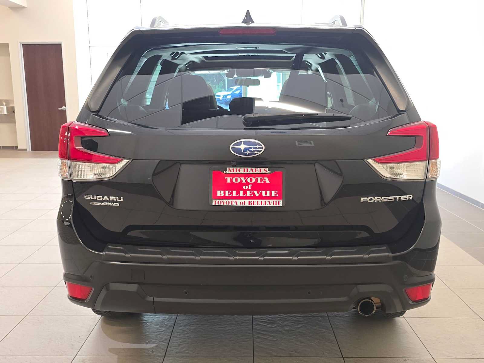 Used 2019 Subaru Forester Limited AWD/4WD image 5