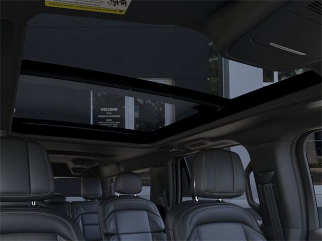 New 2025 Lincoln Navigator L Reserve w/ Jet Appearance Package image 22