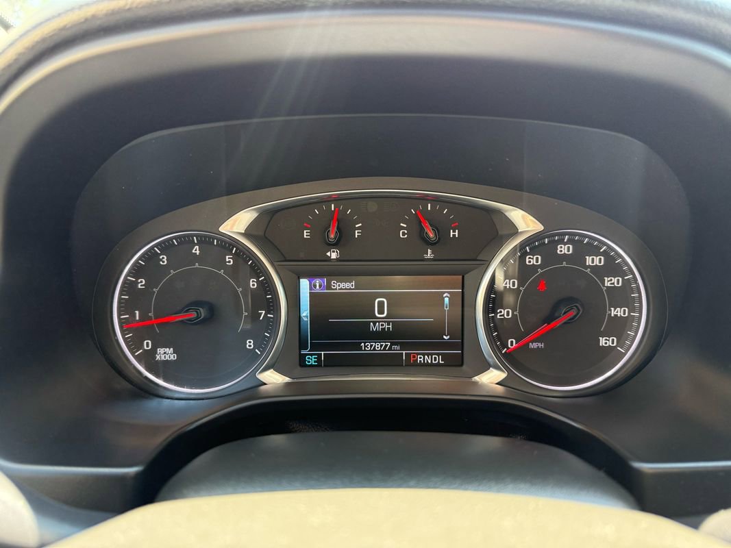 Used 2017 GMC Acadia SLT image 25
