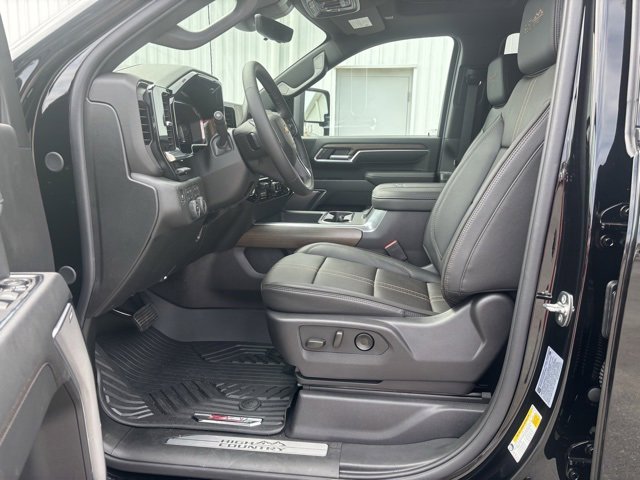 New 2026 Chevrolet Silverado 3500 High Country w/ High Country Premium Package image 13
