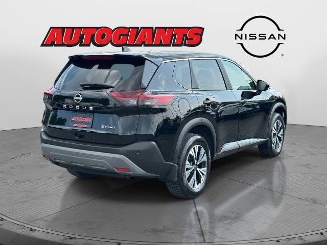 Used 2023 Nissan Rogue SV AWD/4WD image 4
