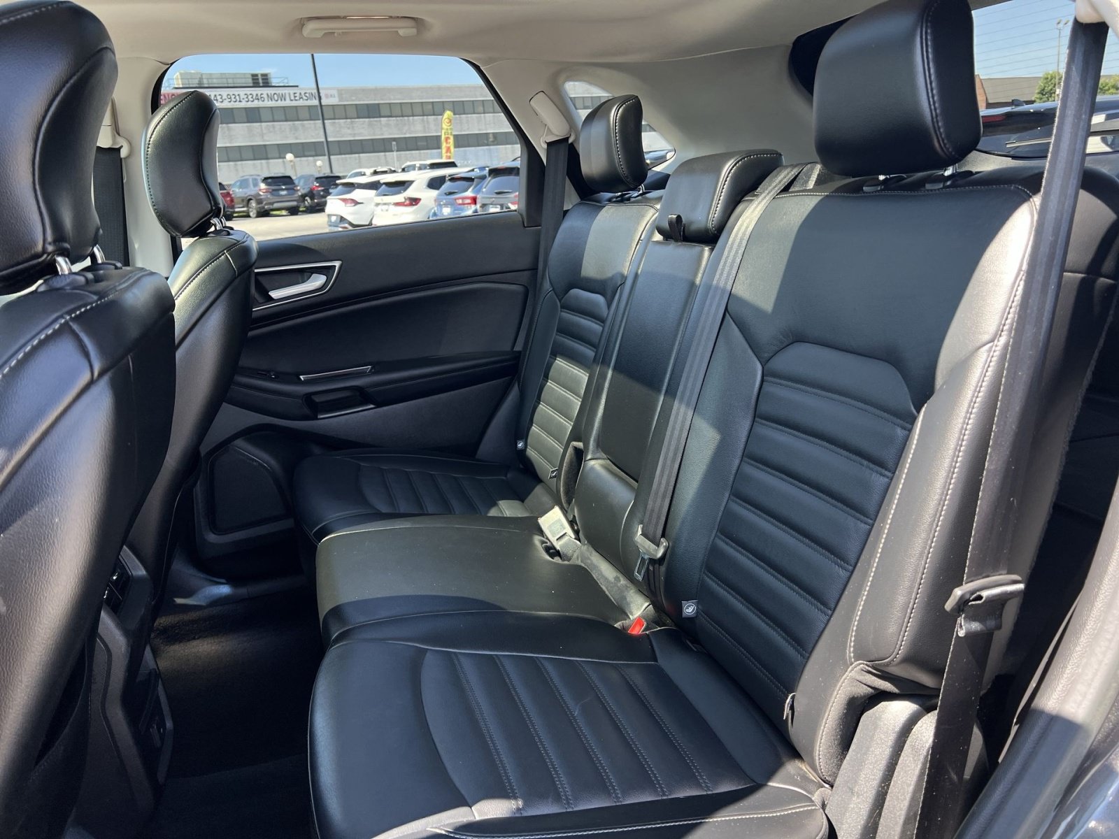 Used 2016 Ford Edge SEL w/ Equipment Group 201A AWD/4WD image 24