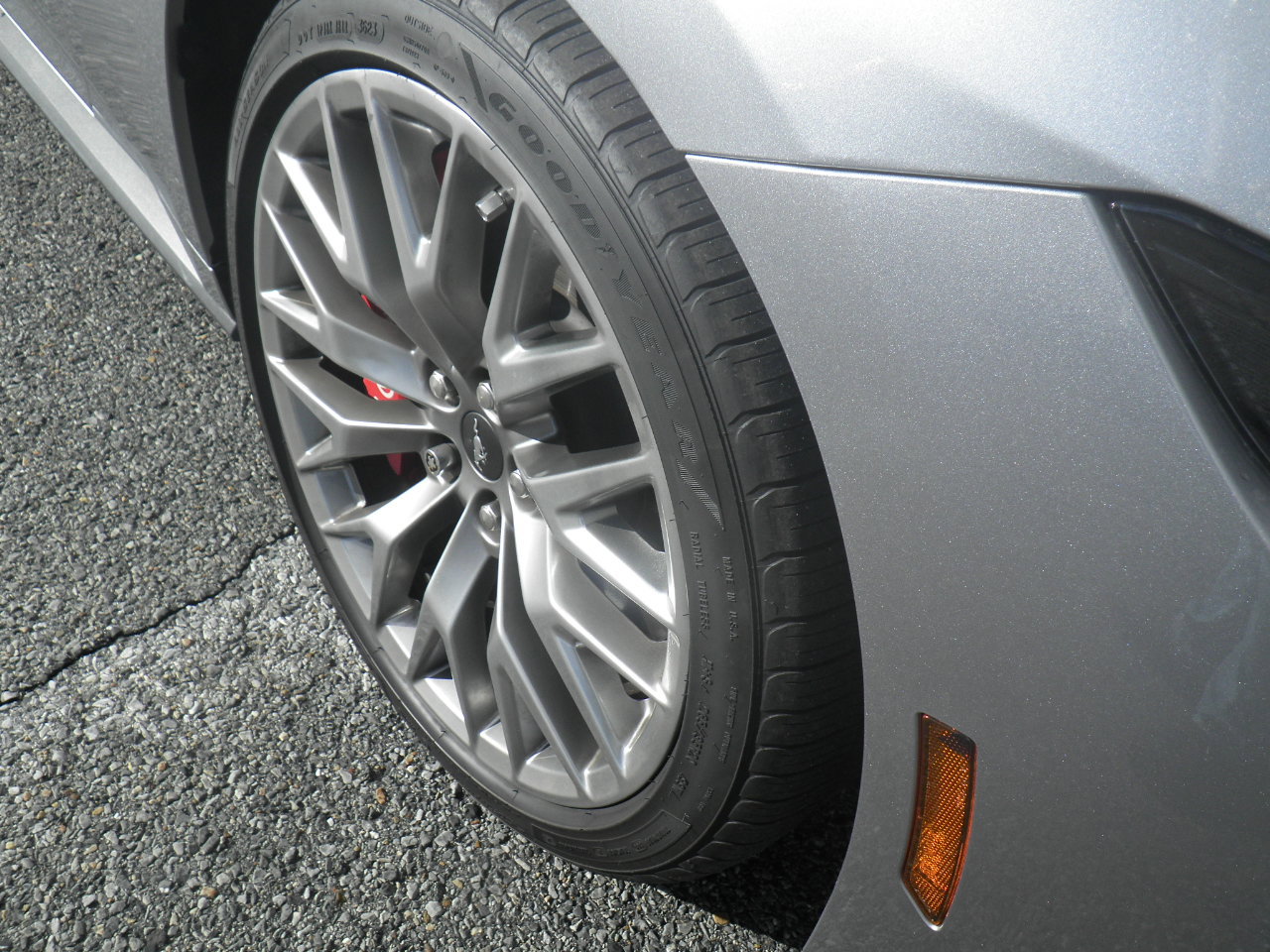 Used 2024 Ford Mustang GT Premium image 8