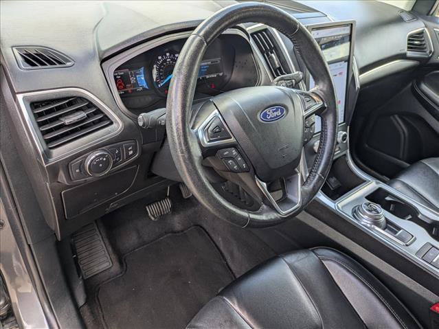 Used 2022 Ford Edge Titanium w/ Equipment Group 301A AWD/4WD image 10
