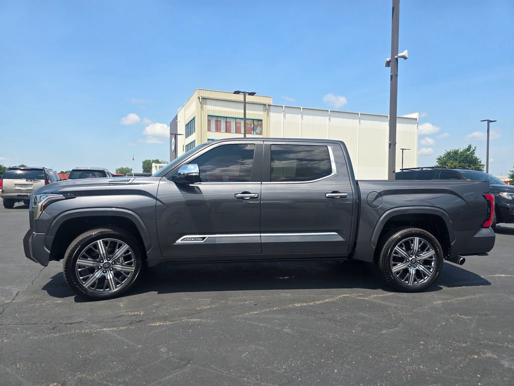 Used 2025 Toyota Tundra Capstone AWD/4WD image 5