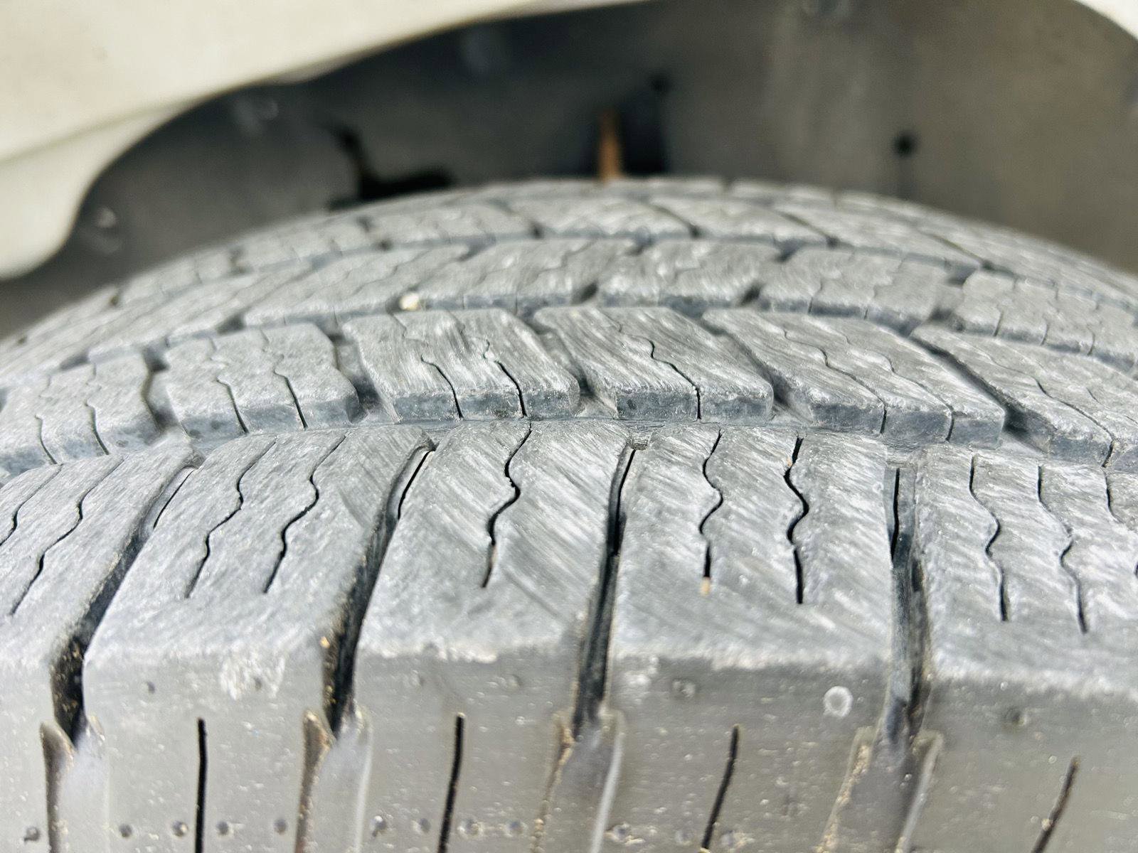 Used 2020 GMC Savana 2500 Extended w/ Driver Convenience Package image 28