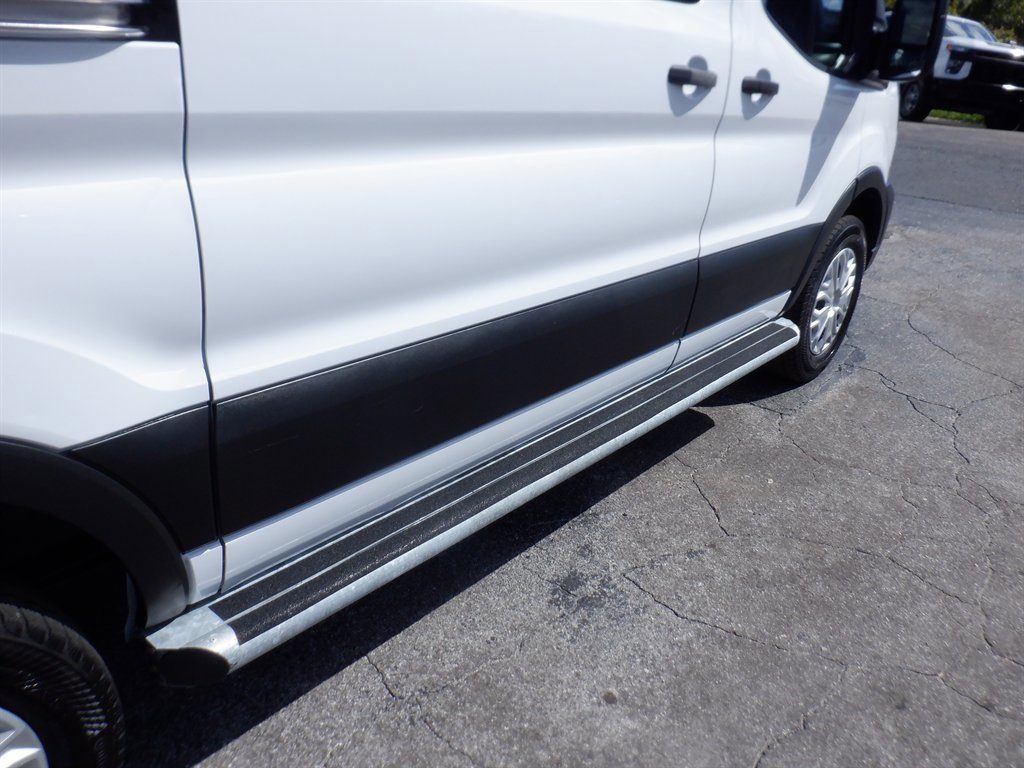 Used 2024 Ford Transit 250 LOW Roof w/ Exterior Upgrade Package image 8