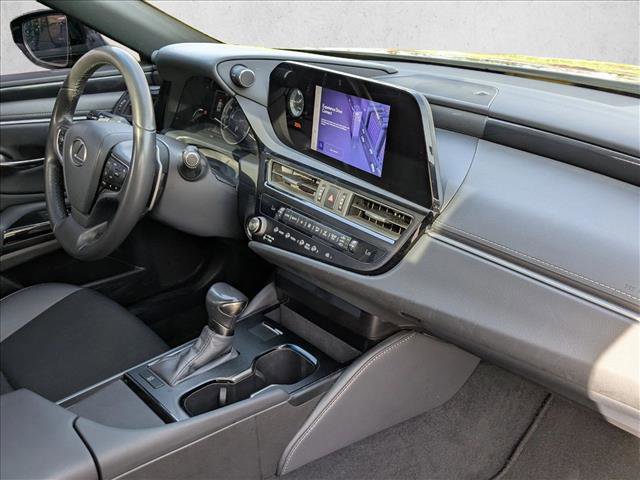 Used 2024 Lexus ES 350 w/ Accessory Package (Z1) image 20
