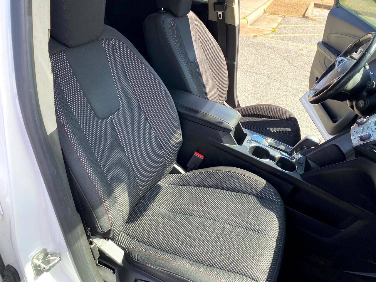 Used 2013 Chevrolet Equinox LT w/ Safety Package image 12