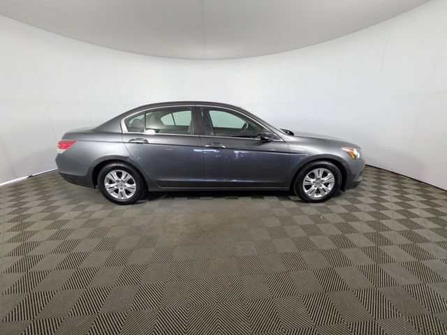 Used 2010 Honda Accord LX-P image 4