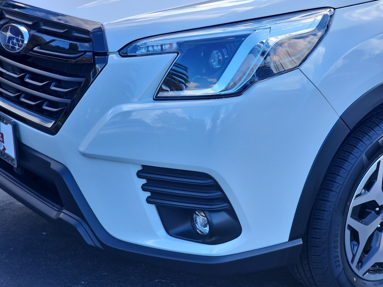 Certified 2024 Subaru Forester Premium AWD/4WD image 33