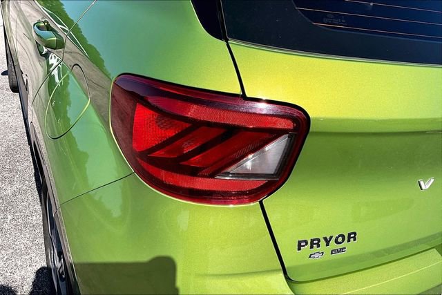 Used 2021 Hyundai Venue SEL w/ Cargo Package FWD image 23