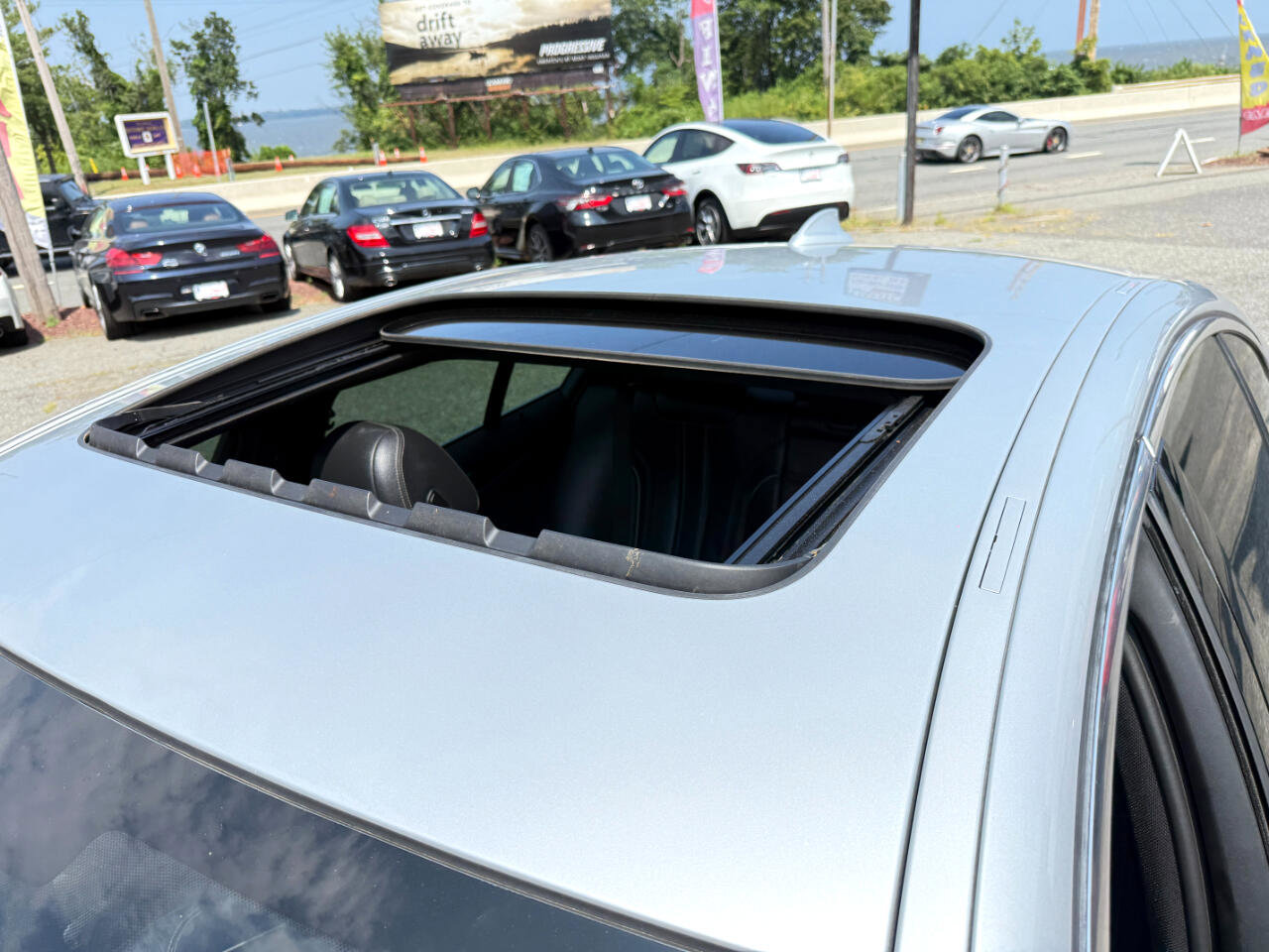 Used 2018 BMW 530i xDrive w/ Premium Package image 81