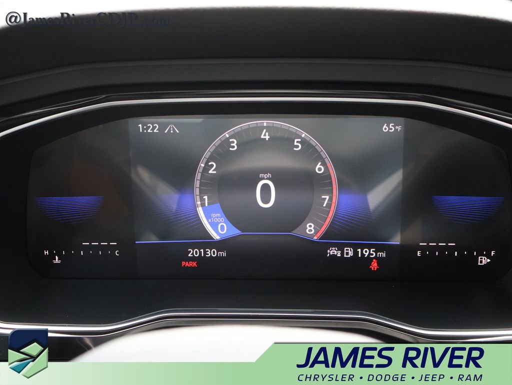 Used 2023 Volkswagen Jetta Sport FWD image 28
