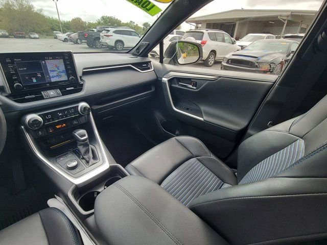Used 2021 Toyota RAV4 XSE image 3