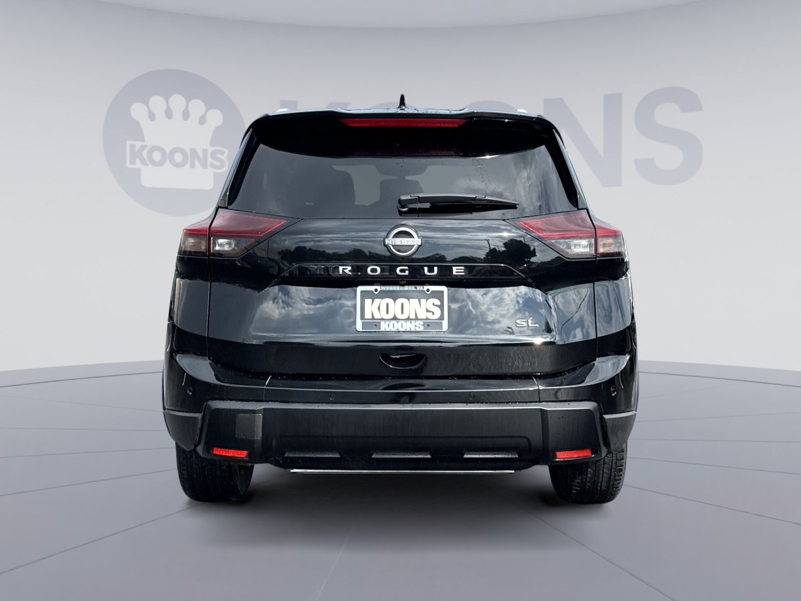 Used 2026 Nissan Rogue SL FWD image 5
