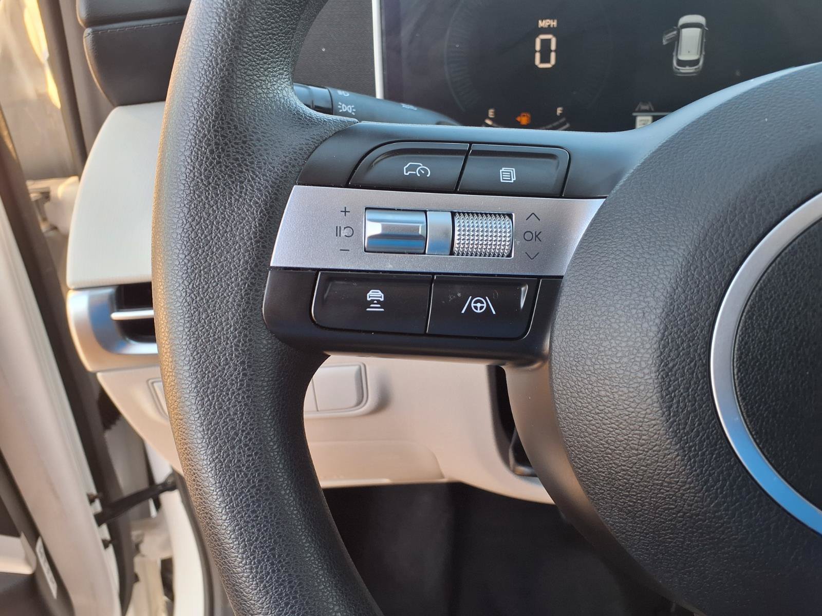 Used 2025 Hyundai Tucson SEL FWD image 18