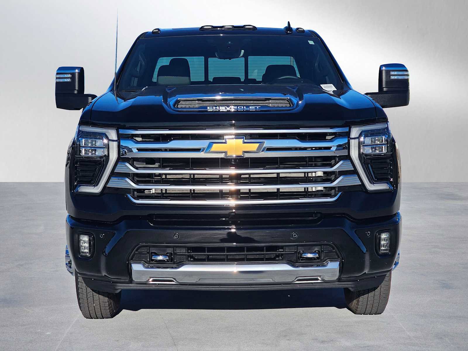 Used 2025 Chevrolet Silverado 3500 High Country w/ Technology Package image 8