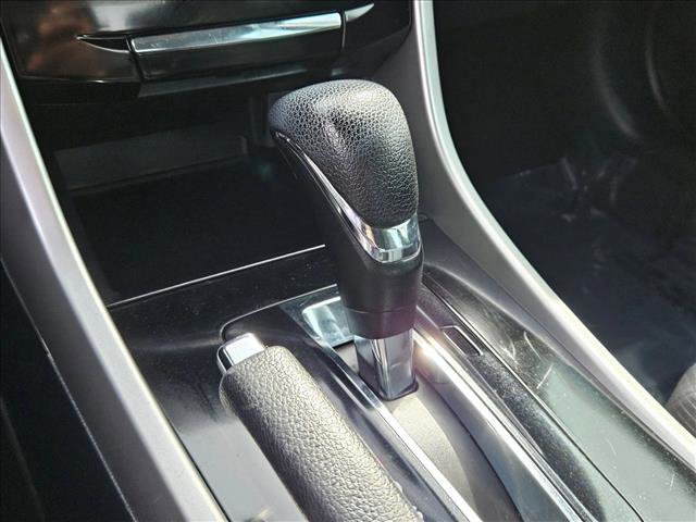 Used 2016 Honda Accord EX image 14