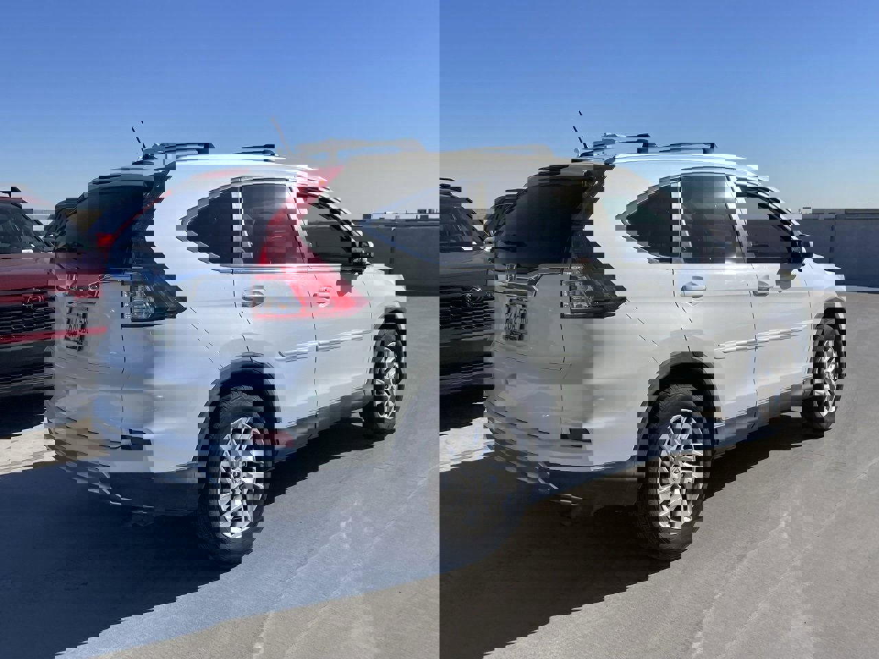 Used 2015 Honda CR-V EX-L image 2