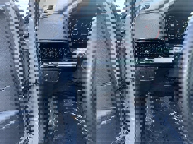 Used 2025 Honda CR-V EX-L image 15